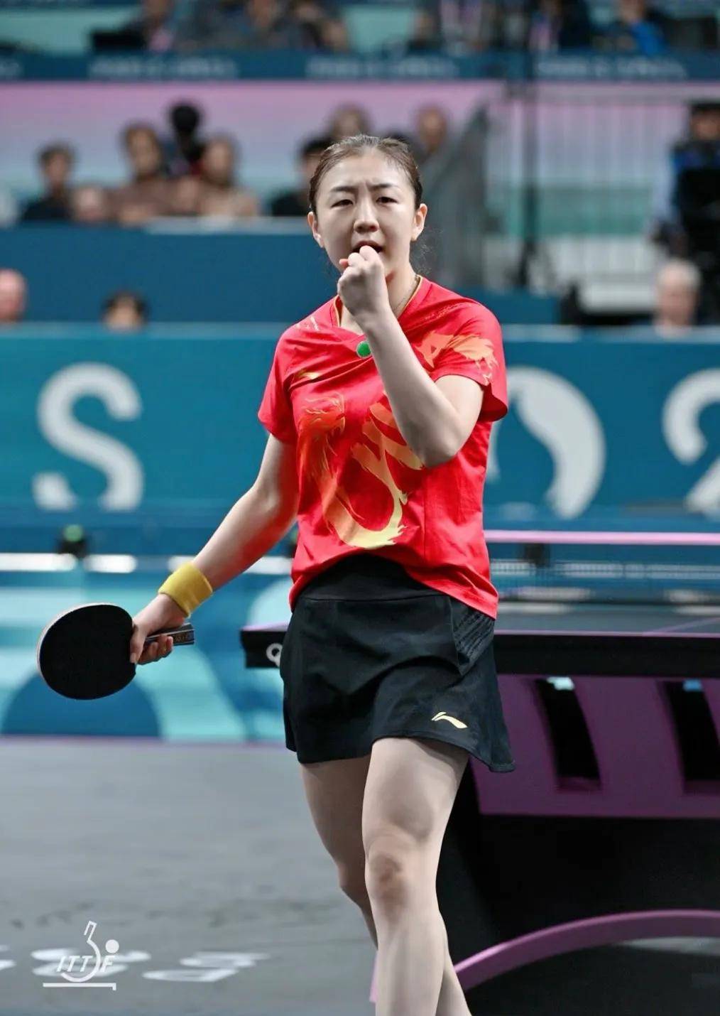 最初也被外 最初也被外