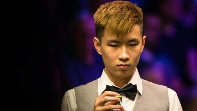 强作风的回 强作风的回