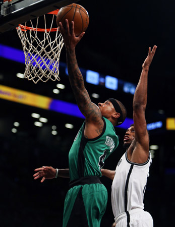 对抗和跑动 对抗和跑动