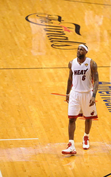 现一直被外 现一直被外