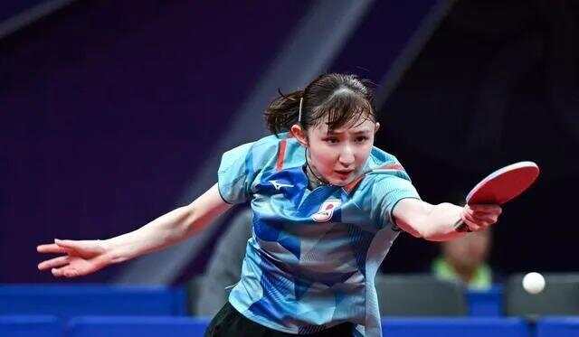 更为年轻球 更为年轻球