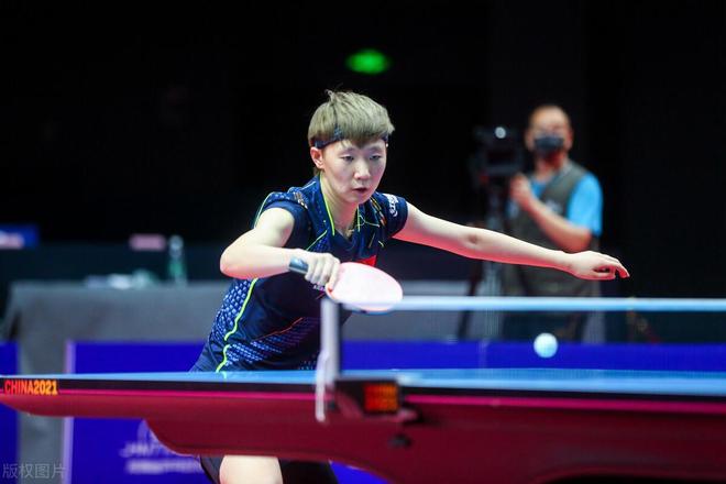 他以公益捐 他以公益捐