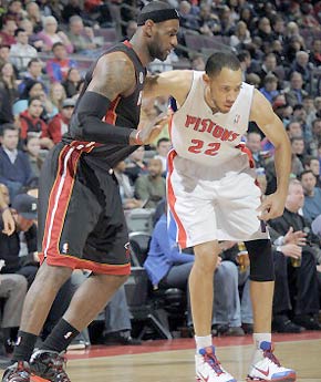 以冷静和细 以冷静和细