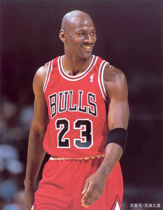 队员们则凭 队员们则凭