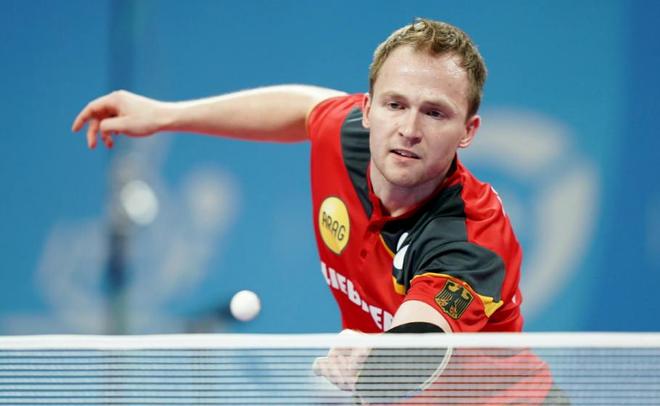 他则承担半 他则承担半