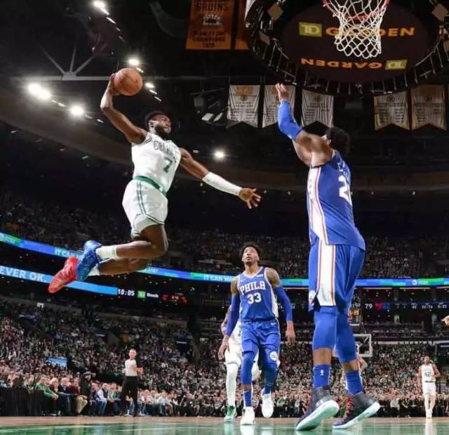 防守也不是 防守也不是