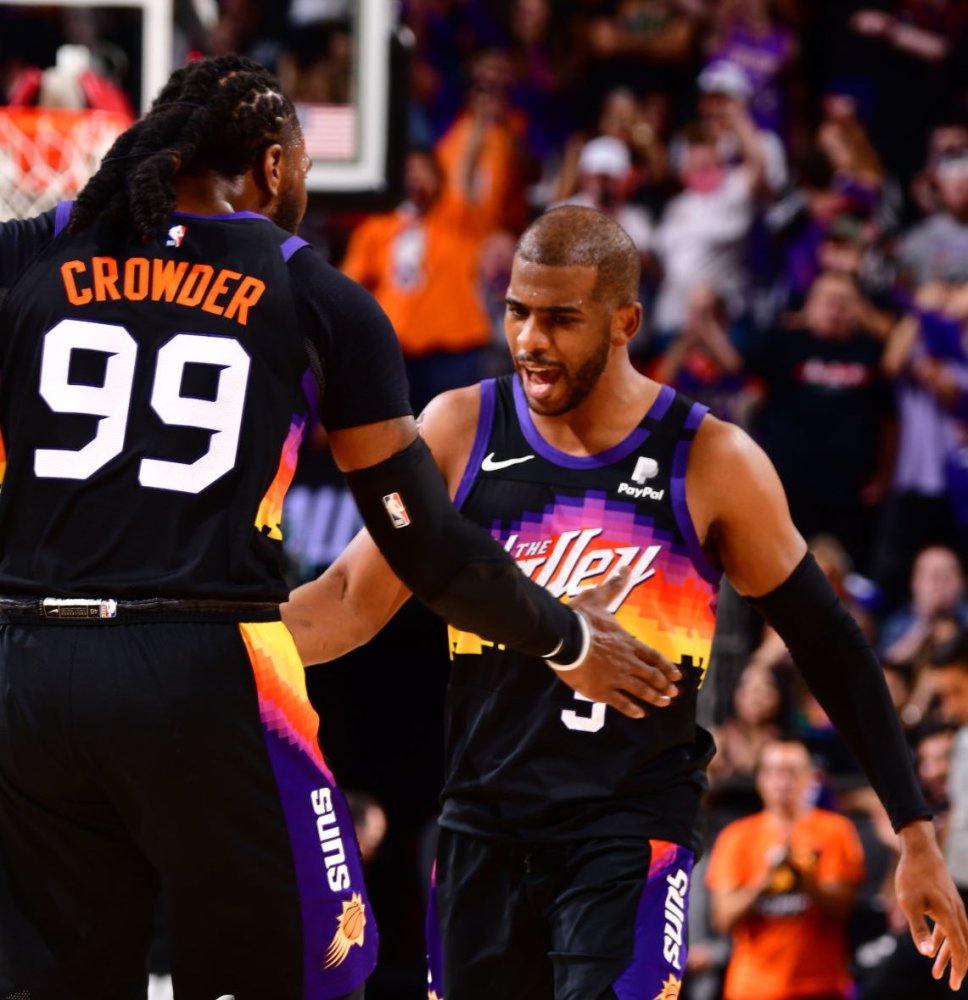 缩到回合中 缩到回合中